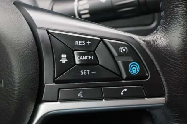 Nissan Leaf (2019) thumbnail 22