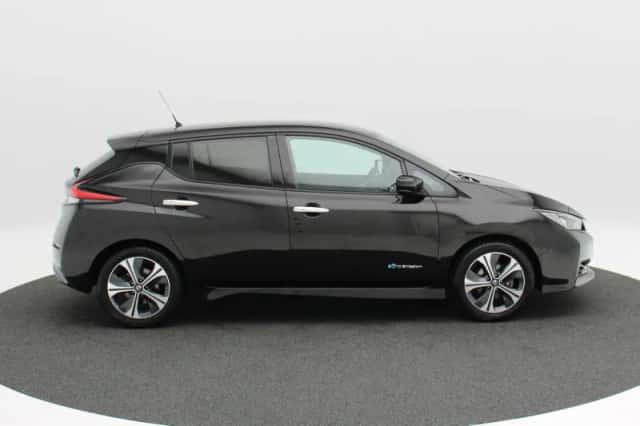 Nissan Leaf (2019) thumbnail 6