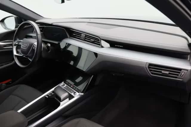 Audi e-tron (2022) thumbnail 40