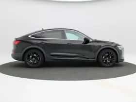 Audi e-tron thumbnail 6