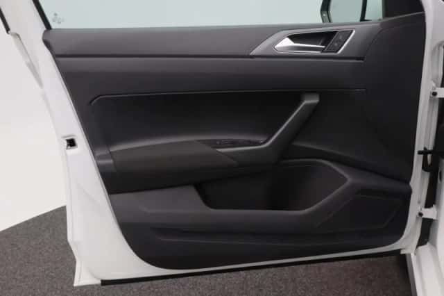 Volkswagen Polo (2025) thumbnail 16
