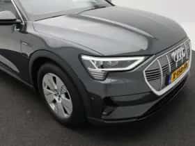 Audi e-tron (2020) thumbnail 11