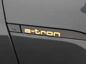 Audi e-tron (2020) thumbnail 12