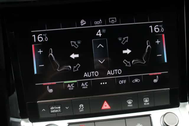Audi e-tron (2020) thumbnail 30