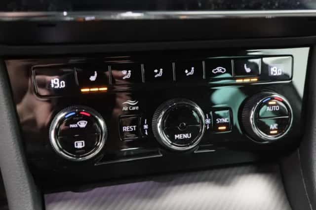 Škoda Superb (2023) thumbnail 12