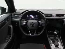 Škoda Superb thumbnail 14