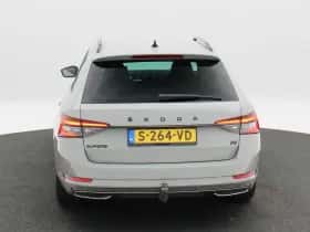 Škoda Superb thumbnail 5