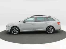 Škoda Superb thumbnail 7