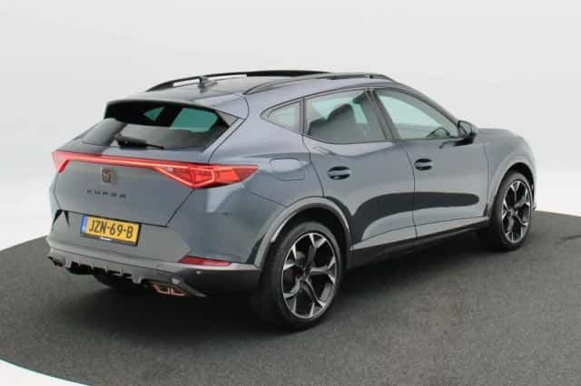 CUPRA Formentor (2024) thumbnail 3