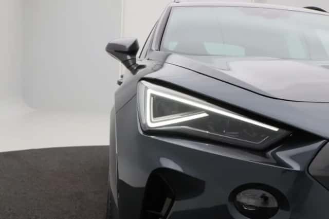 CUPRA Formentor (2024) thumbnail 4