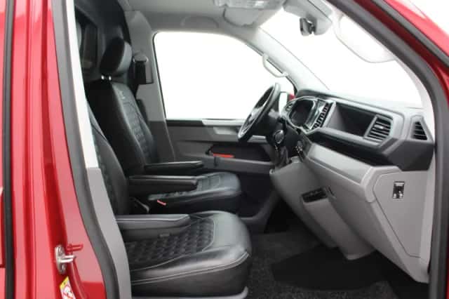 Volkswagen Transporter (2023) thumbnail 32