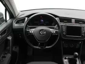 Volkswagen Tiguan (2016) thumbnail 30