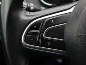 Renault Mégane (2018) thumbnail 21