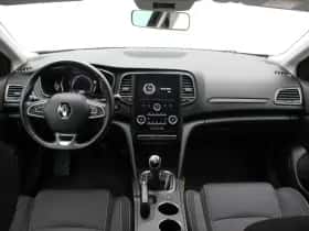Renault Mégane (2018) thumbnail 32