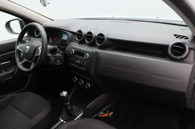 Dacia Duster (2018) thumbnail 30