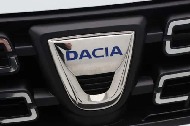 Dacia Duster (2018) thumbnail 9