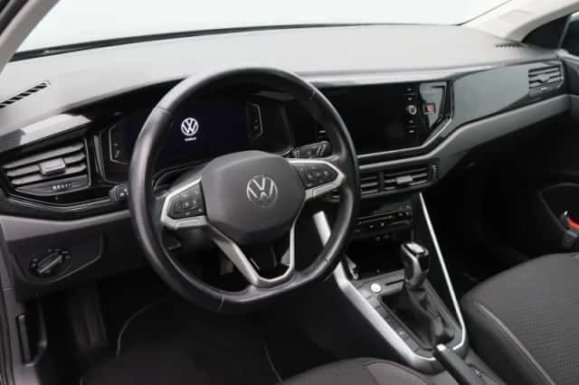 Volkswagen Taigo (2022) thumbnail 3