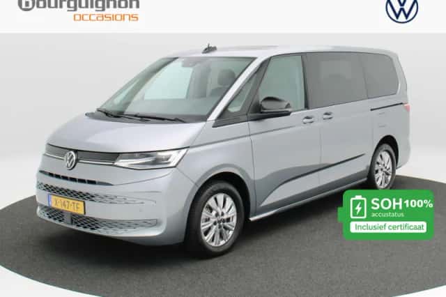 Volkswagen Multivan (2024) thumbnail 1