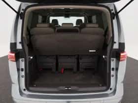 Volkswagen Multivan (2024) thumbnail 16