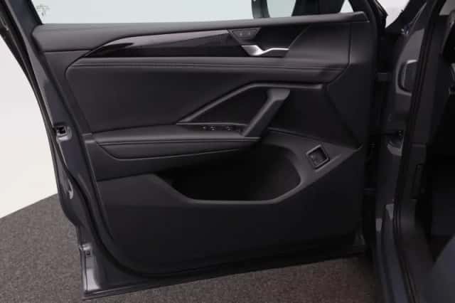 Volkswagen Tiguan (2026) thumbnail 18