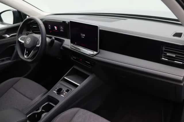 Volkswagen Tiguan (2026) thumbnail 36