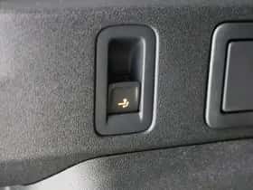 Volkswagen Tiguan (2026) thumbnail 16