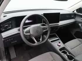 Volkswagen Tiguan (2026) thumbnail 3