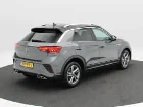 Volkswagen T-Roc (2025) thumbnail 2