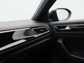Volkswagen T-Roc (2025) thumbnail 33