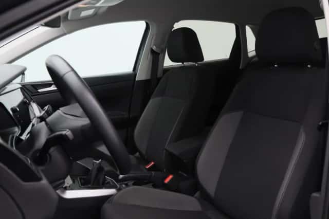 Volkswagen Polo (2023) thumbnail 17