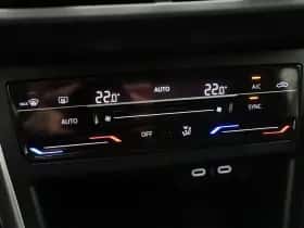 Volkswagen Polo (2023) thumbnail 26