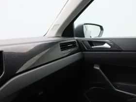 Volkswagen Polo (2023) thumbnail 28
