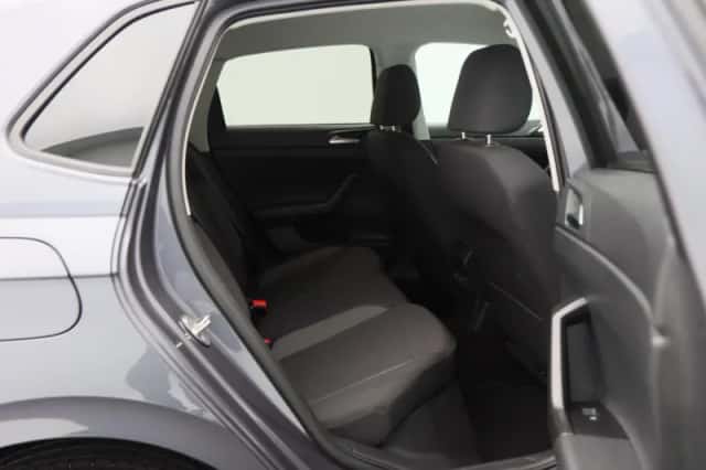 Volkswagen Polo (2023) thumbnail 31