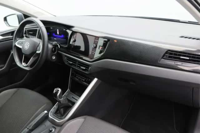 Volkswagen Polo (2023) thumbnail 34