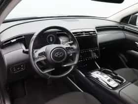 Hyundai Tucson (2021) thumbnail 3