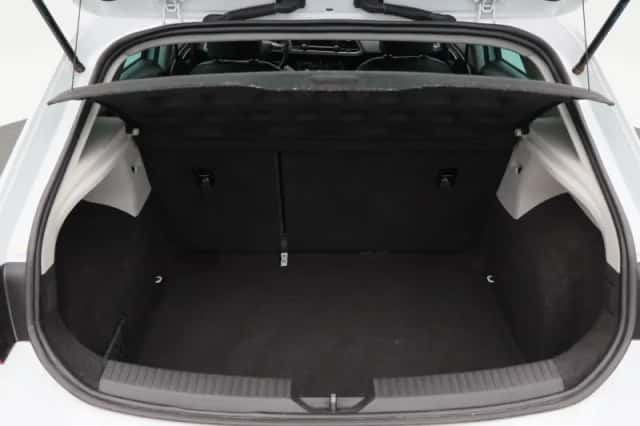 SEAT Leon (2014) thumbnail 16