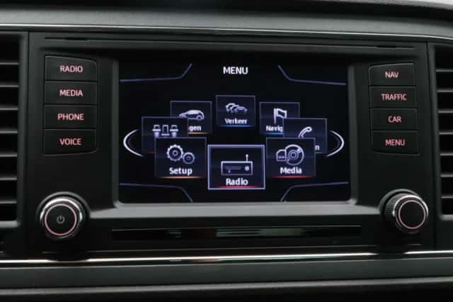 SEAT Leon (2014) thumbnail 23