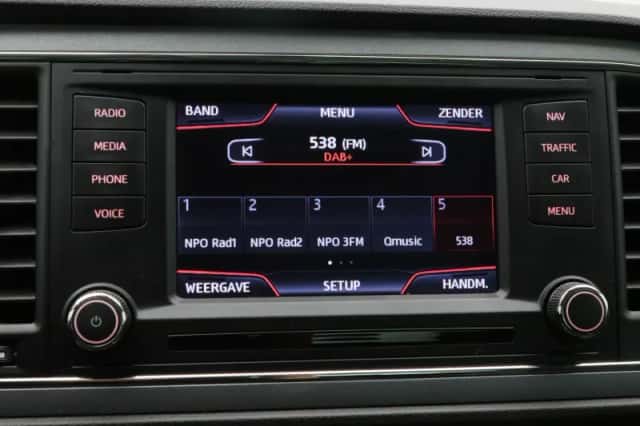 SEAT Leon (2014) thumbnail 24