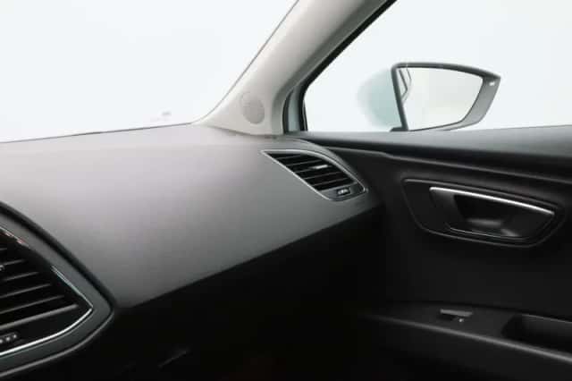 SEAT Leon (2014) thumbnail 29