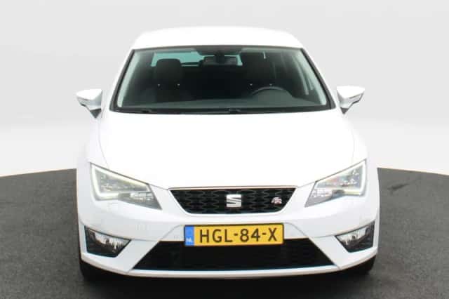 SEAT Leon (2014) thumbnail 4