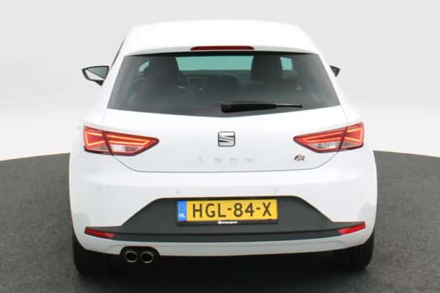 SEAT Leon (2014) thumbnail 6