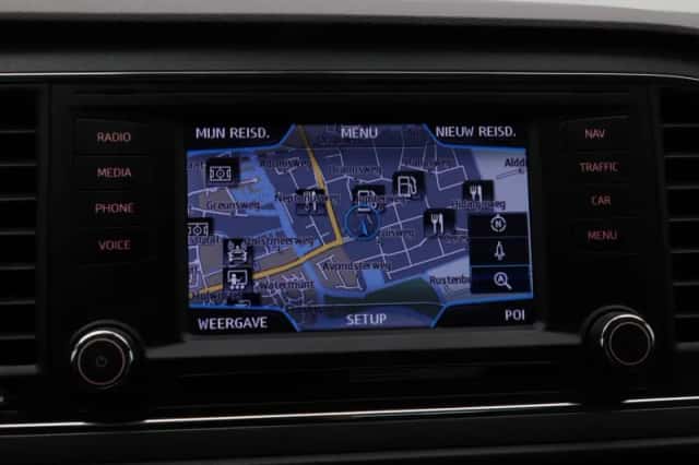 SEAT Leon (2014) thumbnail 8