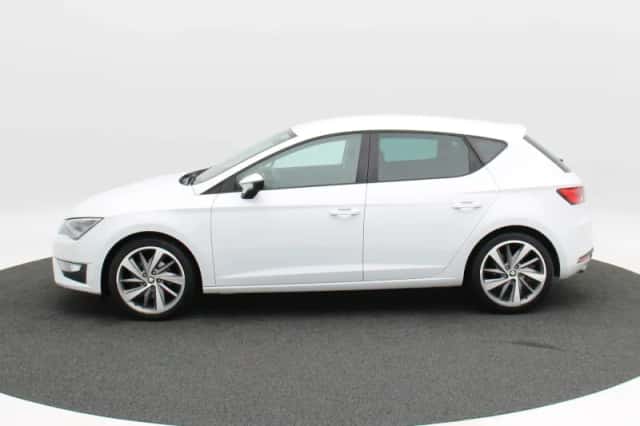 SEAT Leon (2014) thumbnail 9