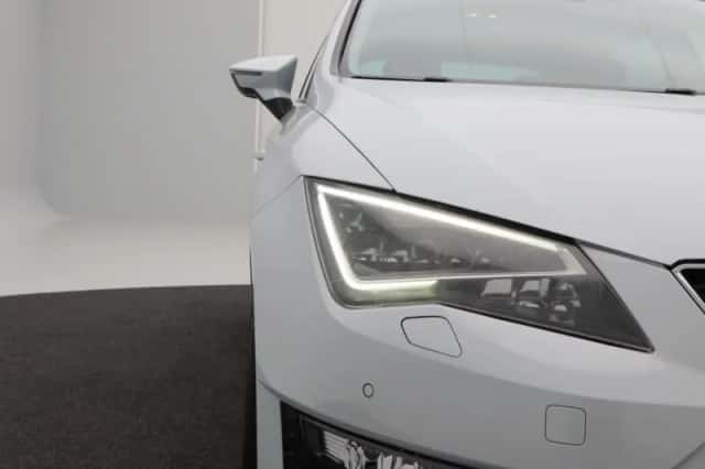 SEAT Leon (2014) thumbnail 10