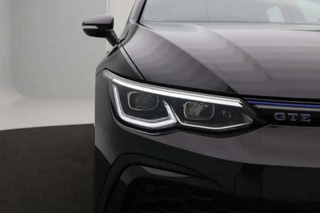 Volkswagen Golf (2022) thumbnail 11