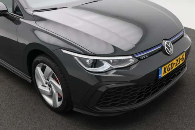 Volkswagen Golf (2022) thumbnail 13
