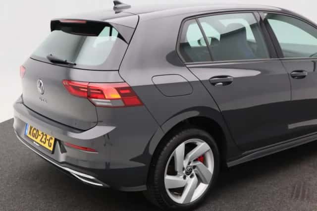Volkswagen Golf (2022) thumbnail 16