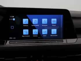 Volkswagen Golf (2022) thumbnail 25