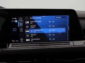 Volkswagen Golf (2022) thumbnail 26