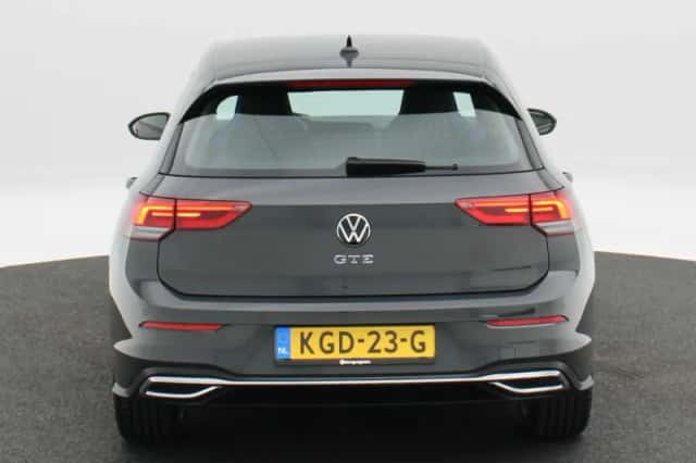 Volkswagen Golf (2022) thumbnail 7